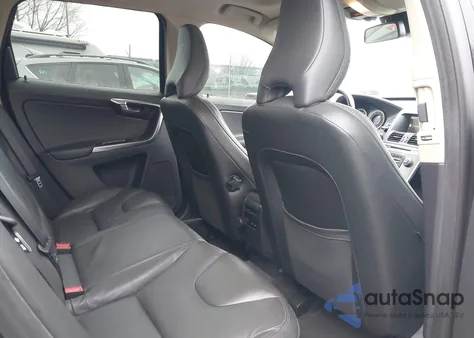 2013 Volvo Xc60 T6 из США, поврежденный, VIN YV4902DZ5D2407542